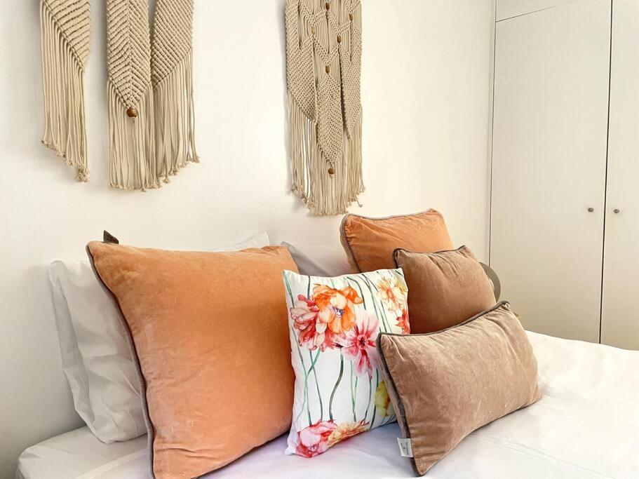 Vila Rosario 3 Studios With Patio By Homeful Homes Lisbon Exterior photo