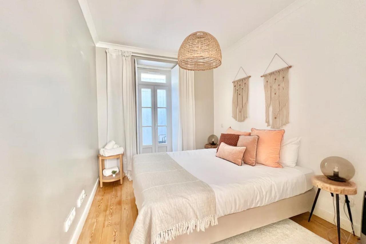Vila Rosario 3 Studios With Patio By Homeful Homes Lisbon Exterior photo