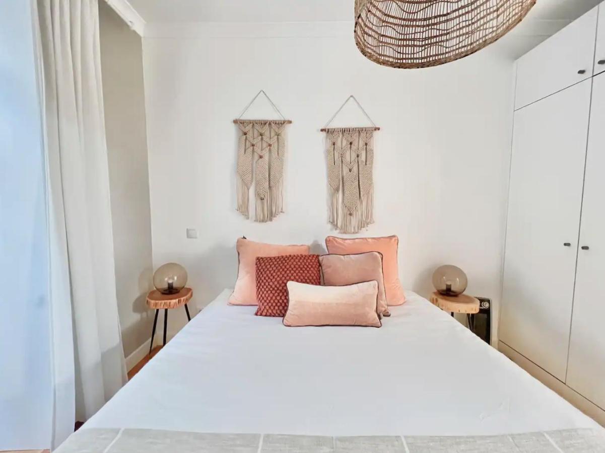 Vila Rosario 3 Studios With Patio By Homeful Homes Lisbon Exterior photo